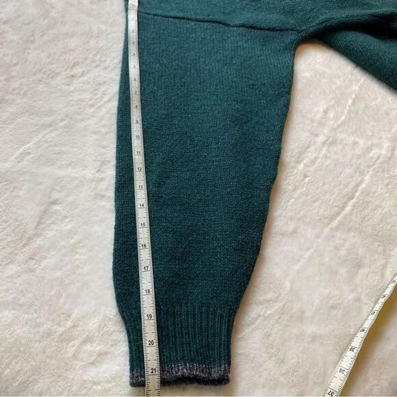 Eddie Bauer Vintage Wool Blend Crew Neck Sweater Size Large - Picture 10 of 10